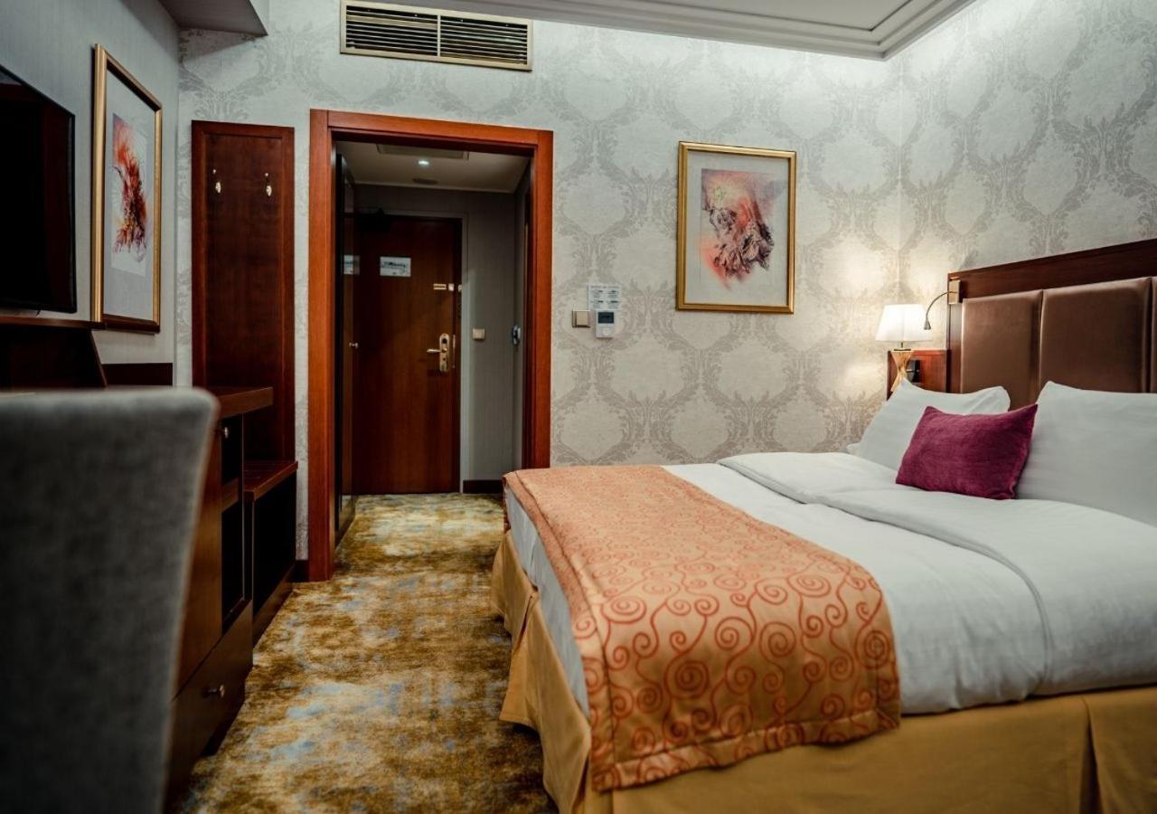 Wellness & Spa Hotel Kaskady 斯里亚克 外观 照片