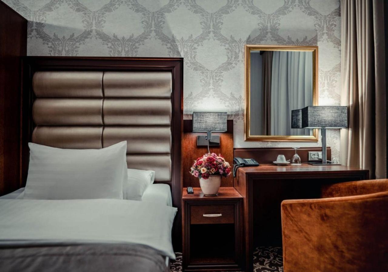 Wellness & Spa Hotel Kaskady 斯里亚克 外观 照片