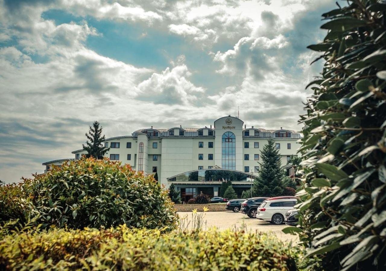Wellness & Spa Hotel Kaskady 斯里亚克 外观 照片