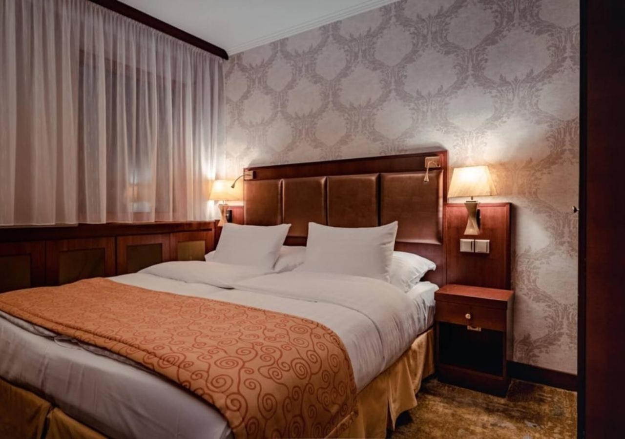 Wellness & Spa Hotel Kaskady 斯里亚克 外观 照片