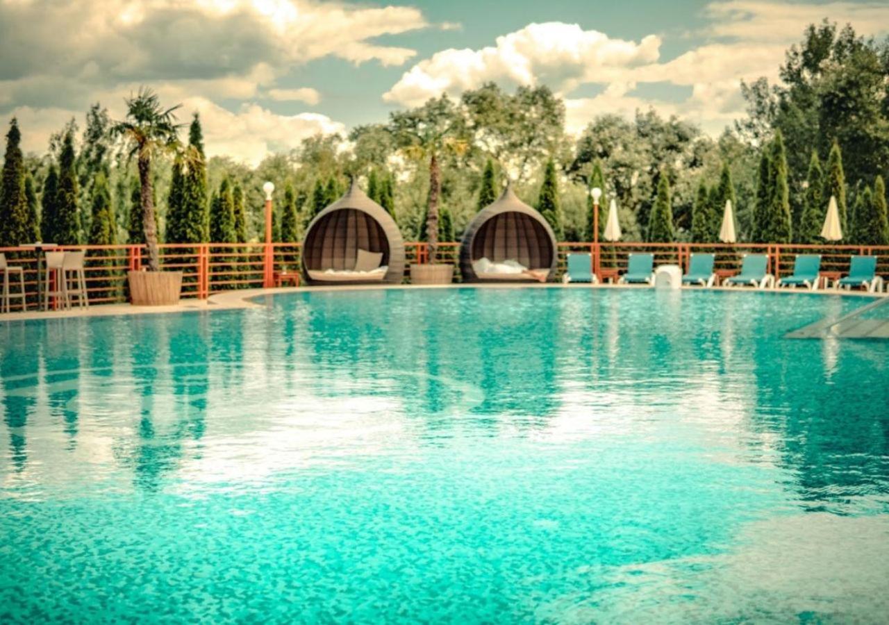 Wellness & Spa Hotel Kaskady 斯里亚克 外观 照片